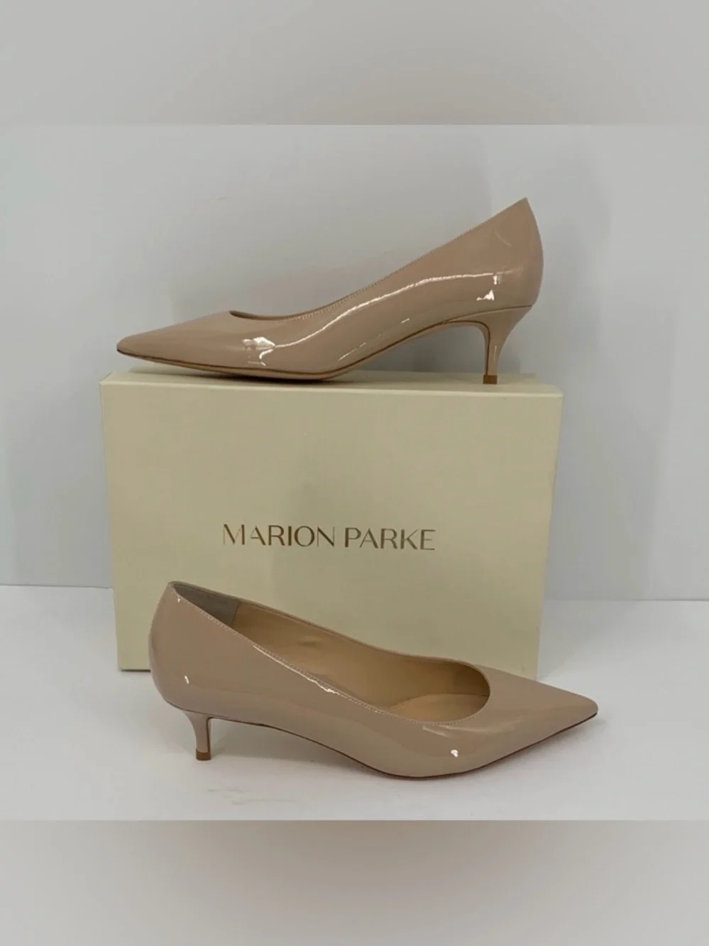 Marion Parke classic pump shoe heel 45 nude patent leather pointed toe new 40 10